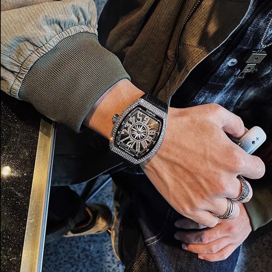 Relógio de Luxo Premium com Di - Luxury Watch Maker avaliação e preço